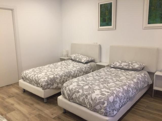 Rooms H Skyline Alcorcon Bagian luar foto